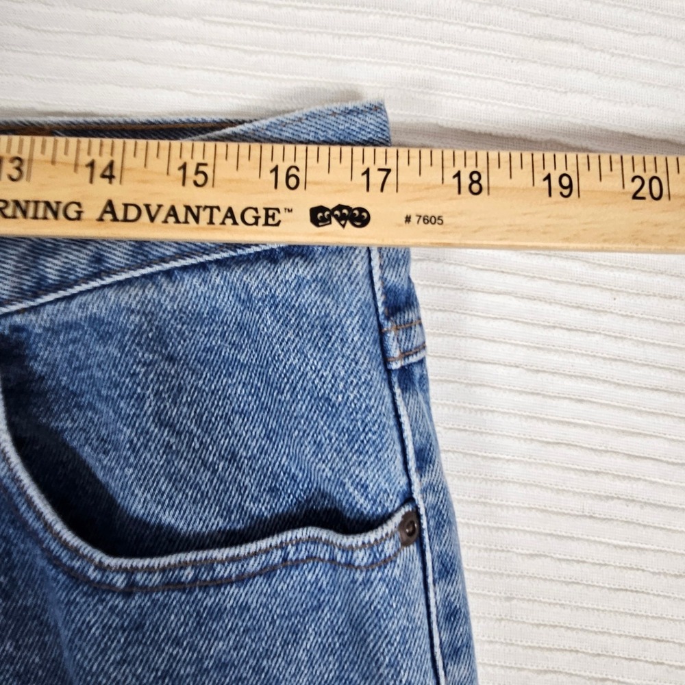 LL Bean Classic Fit Blue Jeans Mens 34x29 Medium Wash Straight Leg Denim 220626 - Picture 3 of 6